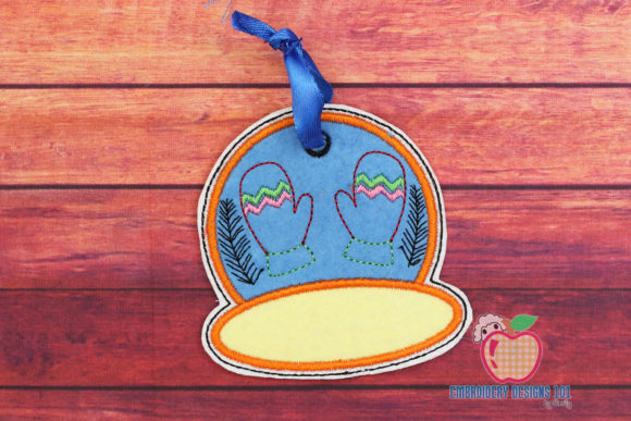 Designer Winter Mittens Ornament: A Craft Fair Review